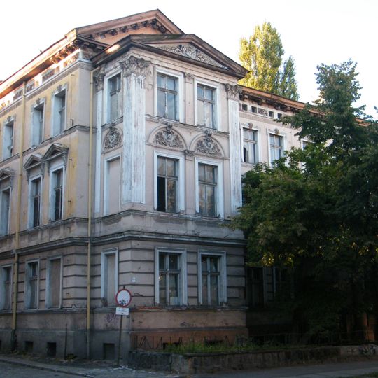 16 Piastowska Street in Brzeg
