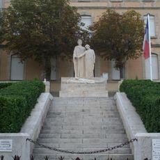Capestang war memorial