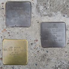 Stolperstein en memoria de Walter Rollmann