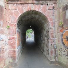 Dammdurchlass - Eisenbahntopographie