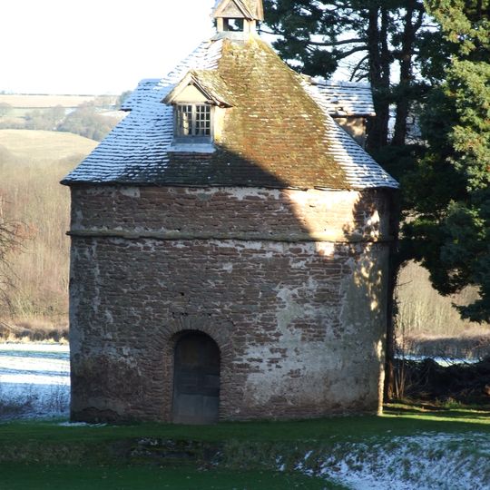 Dovecote About 120 Yards North-east Of Kyre Park