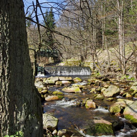 Železniční most přes Rolavu v Nejdku
