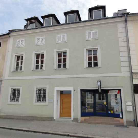 Mehrteilige Hausanlage