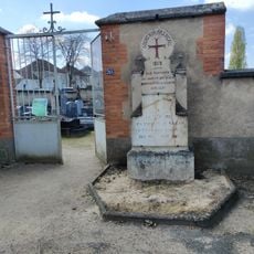 Mémorial du souvenir Français Saran