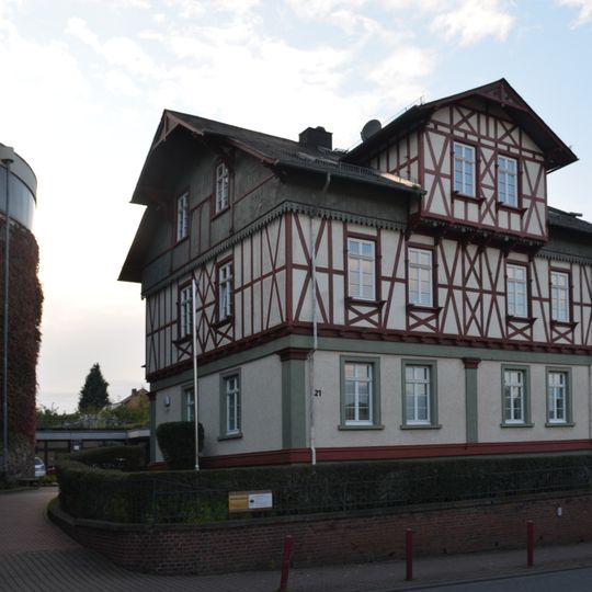 Wiesbadener Straße 21