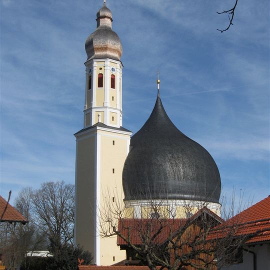 Kath. Filial- und Wallfahrtskirche Hl. Kreuz