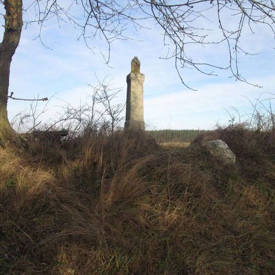 Kříž východně od Mrchojed