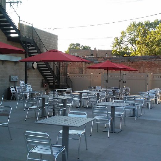Truth Restaurant