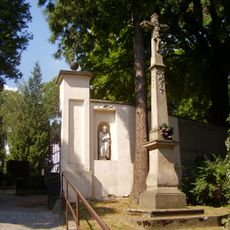 Socha Panny Marie a krucifix