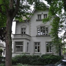 Hohenzollernstraße 17