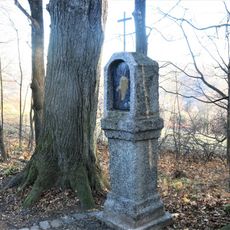 Kaplička II. zastavení křížové cesty na Křížovém vrchu u Frýdlantu