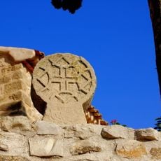 Esteles funeràries del cementiri de Rauric