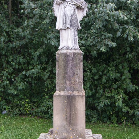 Sandsteinfigur des heiligen Johann Nepomuk