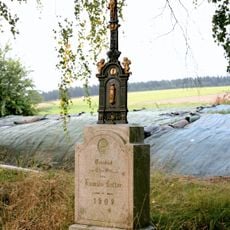 Gedenkkreuze an der Fahrenbergstraße