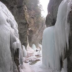 Jánošíkové diery