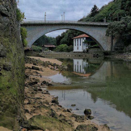 Puente Carretera Ondarroa