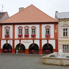 Trčkovo náměstí 9