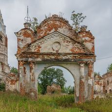 Ограда с воротами (Дунилово)