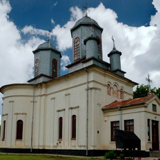 Biserica Înălțarea Domnului din Grindu