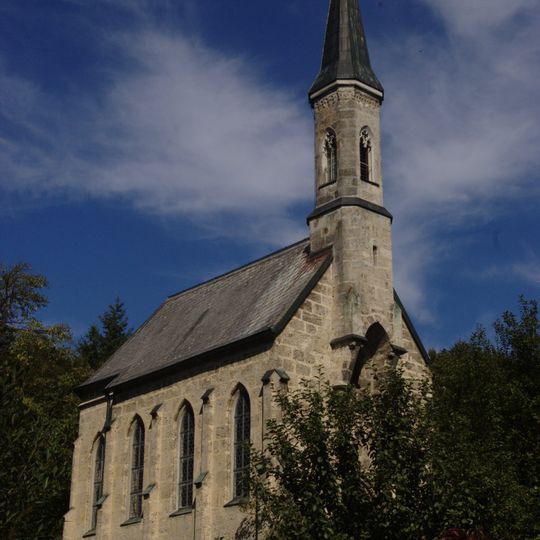 Kapelle, sogenannte „Kümmerniskapelle“ auf dem Hechenberg