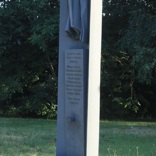 Pomník padlým v Pražském povstání v Michelské ulici v Praze