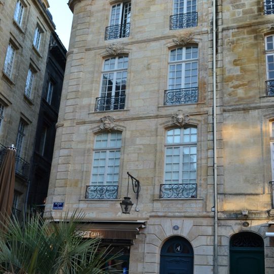 Immeuble, 13 place du Parlement, 10 rue des Lauriers