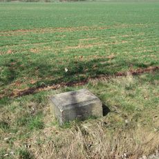 Kříž jižně od Malměřic