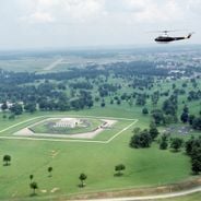 Bâtiments militaires et forteresses dans le monde