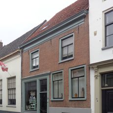 Peperstraat 15, Buren