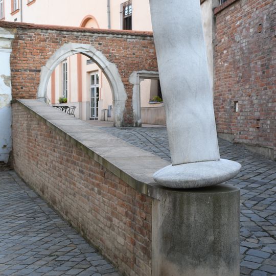Sculpture in Ulička Václava Havla, Brno