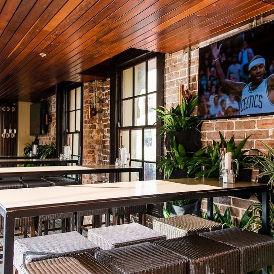 Strawberry Hills Hotel