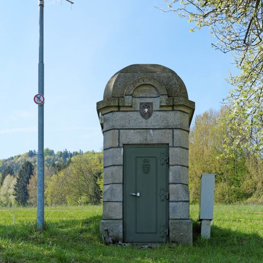 Kanalbrücke Pfoisau, Einsteigturm 59