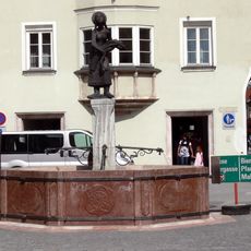 Notburgabrunnen, Rattenberg