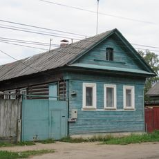 Жилой дом усадьбы Поляковых (деревянный) c воротами (Торжок)