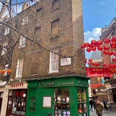 4-8, Newport Place Wc2