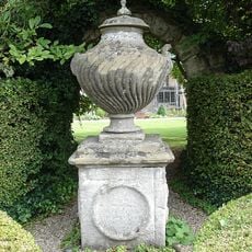 Egyptian Urn In Garden Of Lord Leicesters Hospital