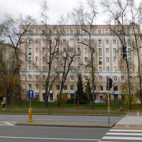 Blok przy ulicy Bitwy Warszawskiej 1920 r. 12