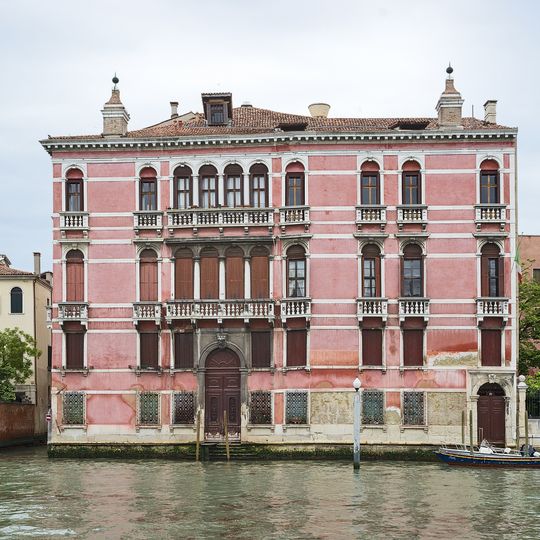 Palazzo Fontana Rezzonico
