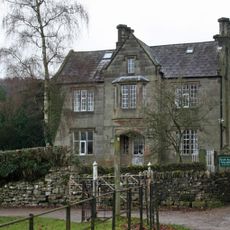 Dovedale House