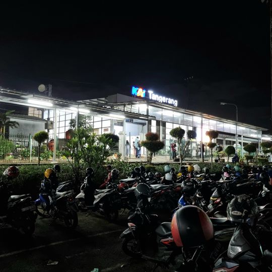 Tangerang railway station