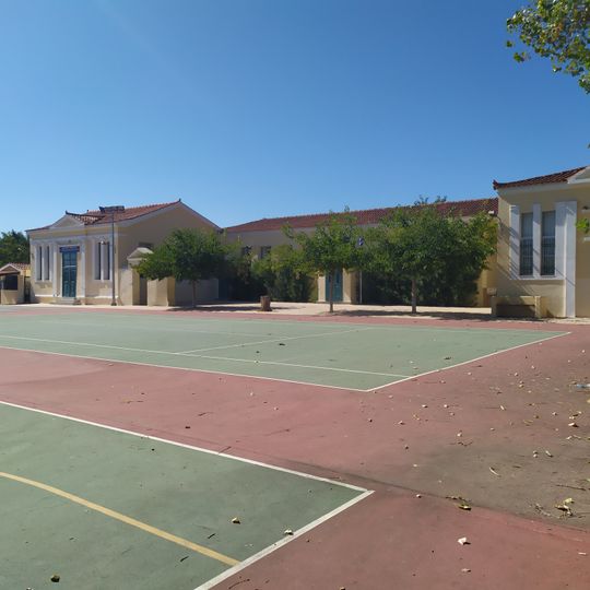 1st primary school building, Eretria