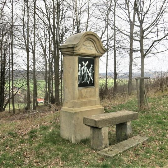 Kaplička VI. zastavení křížové cesty u Lobendavy