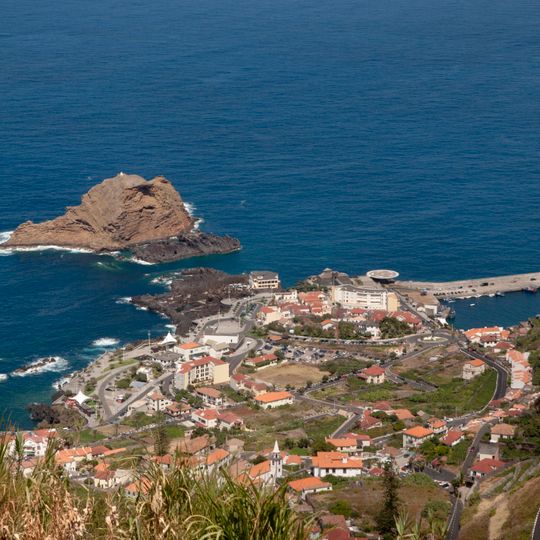 Miradouro da Vila do Porto Moniz