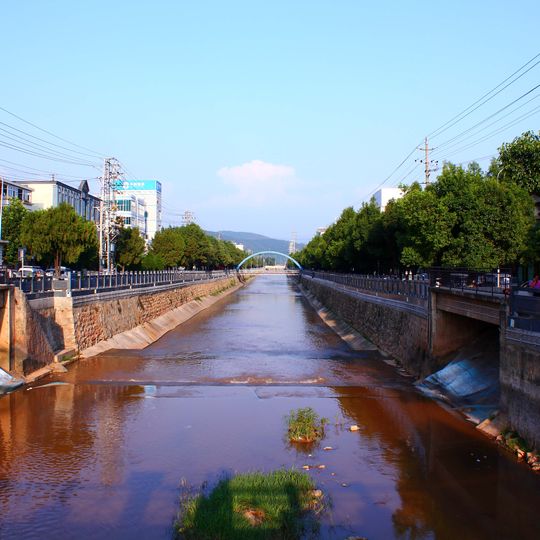 Eshan Yi Autonomous County