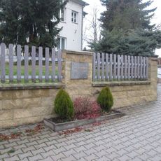 Pamětní deska T. G. Masaryka ve Kvíčovicích