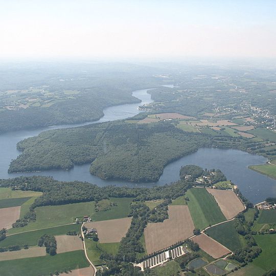 Lago di Guerlédan