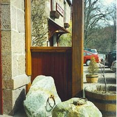 Dinnie Stones