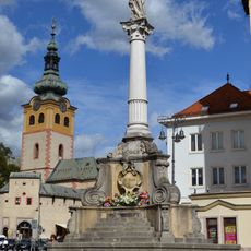Mariánsky stĺp, podstavec