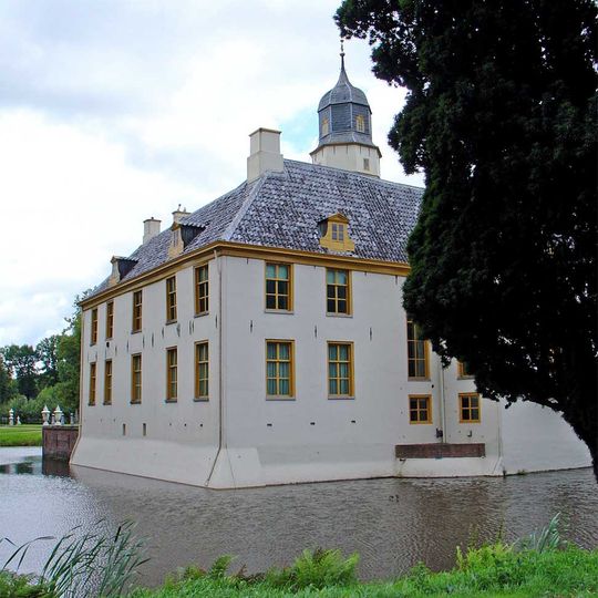 Fraeylemaborg, hoofdgebouw