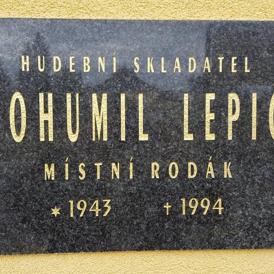 Pamětní deska Bohumila Lepiče v Praskolesích